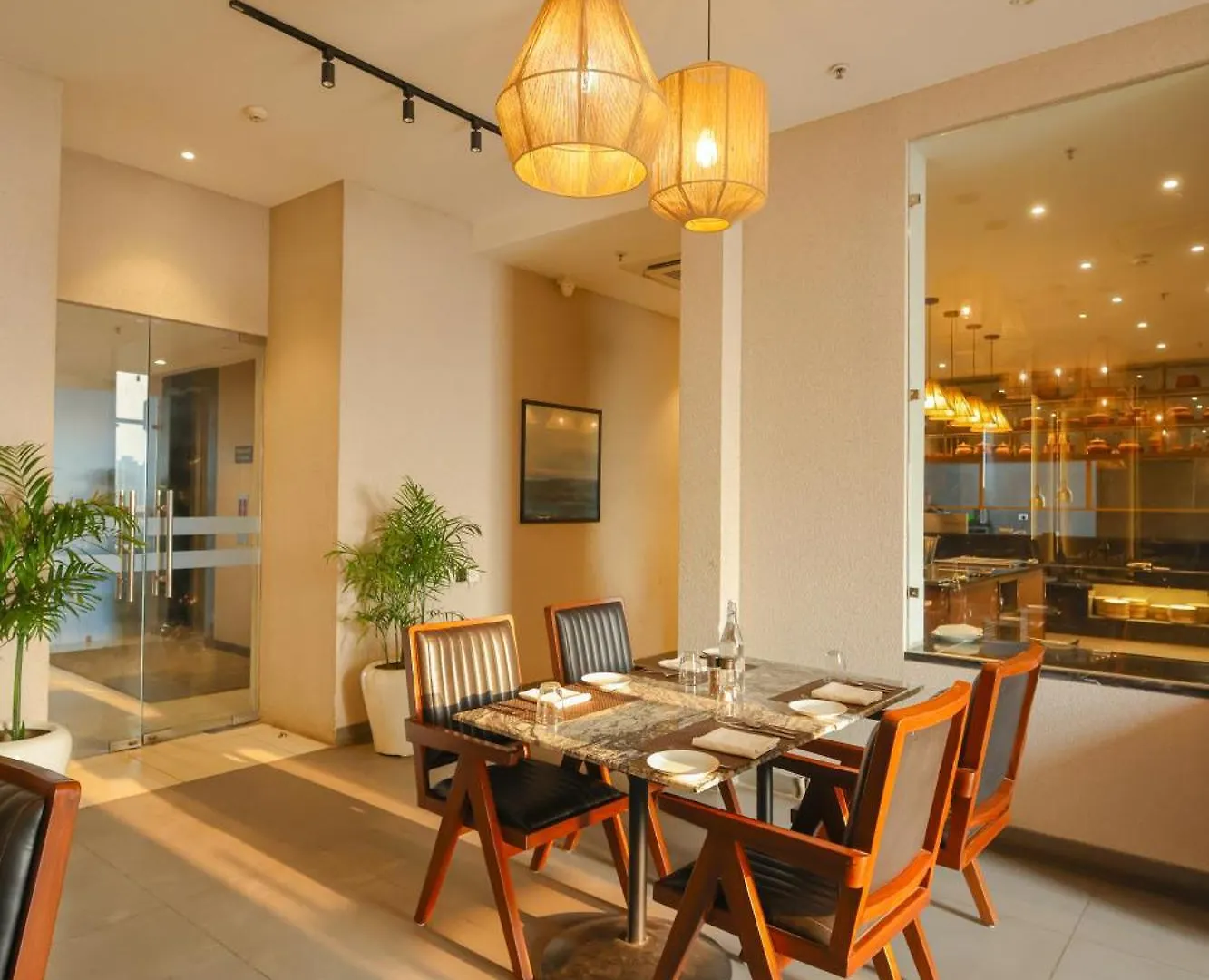 Rhythm Gurugram Hotel & Suites, Sohna Road Gurgaon Indien
