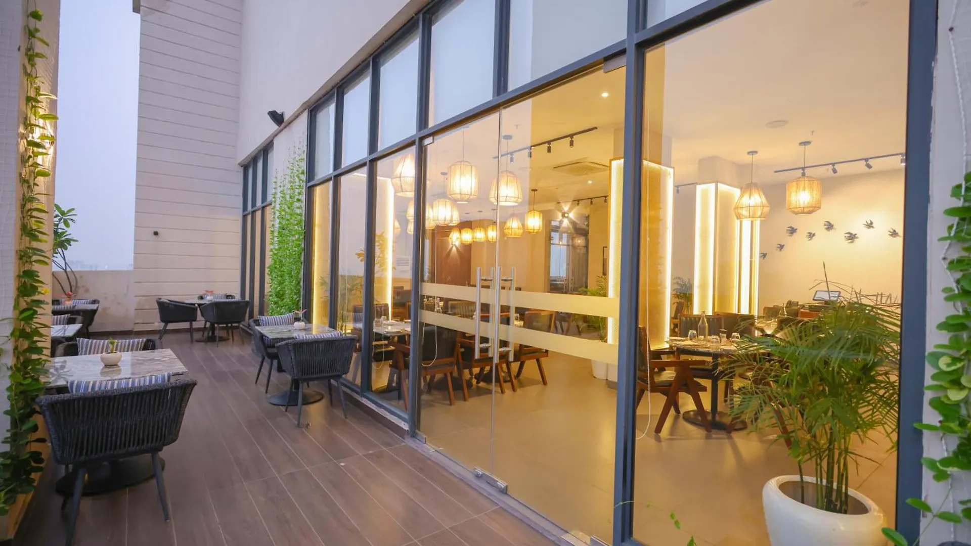 Rhythm Gurugram Hotel & Suites, Sohna Road Gurgaon