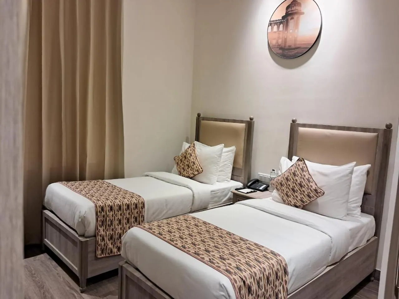 ****  Rhythm Gurugram Hotel & Suites, Sohna Road Gurgaon India
